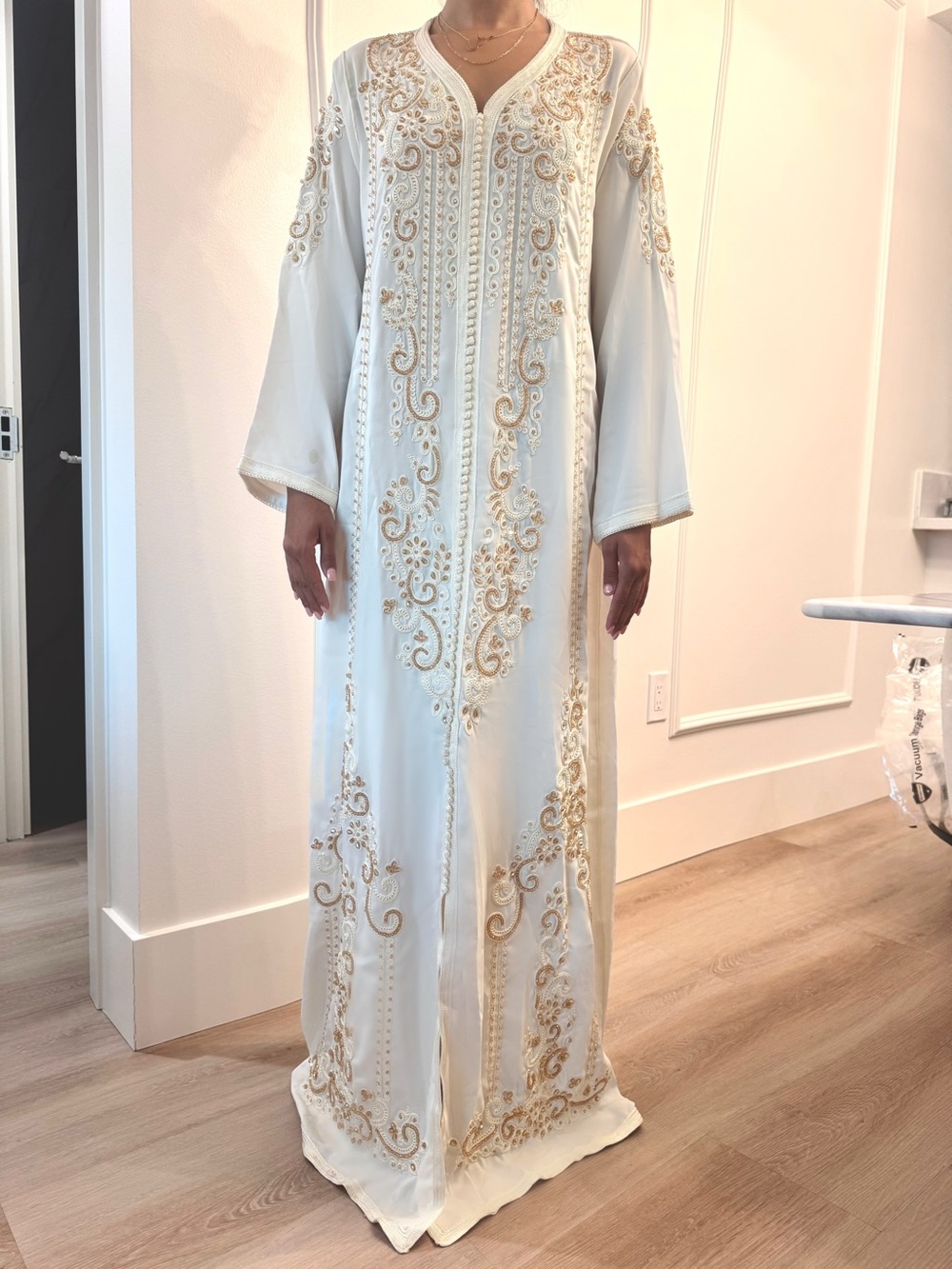 Embroidered White & Gold Long Kaftan